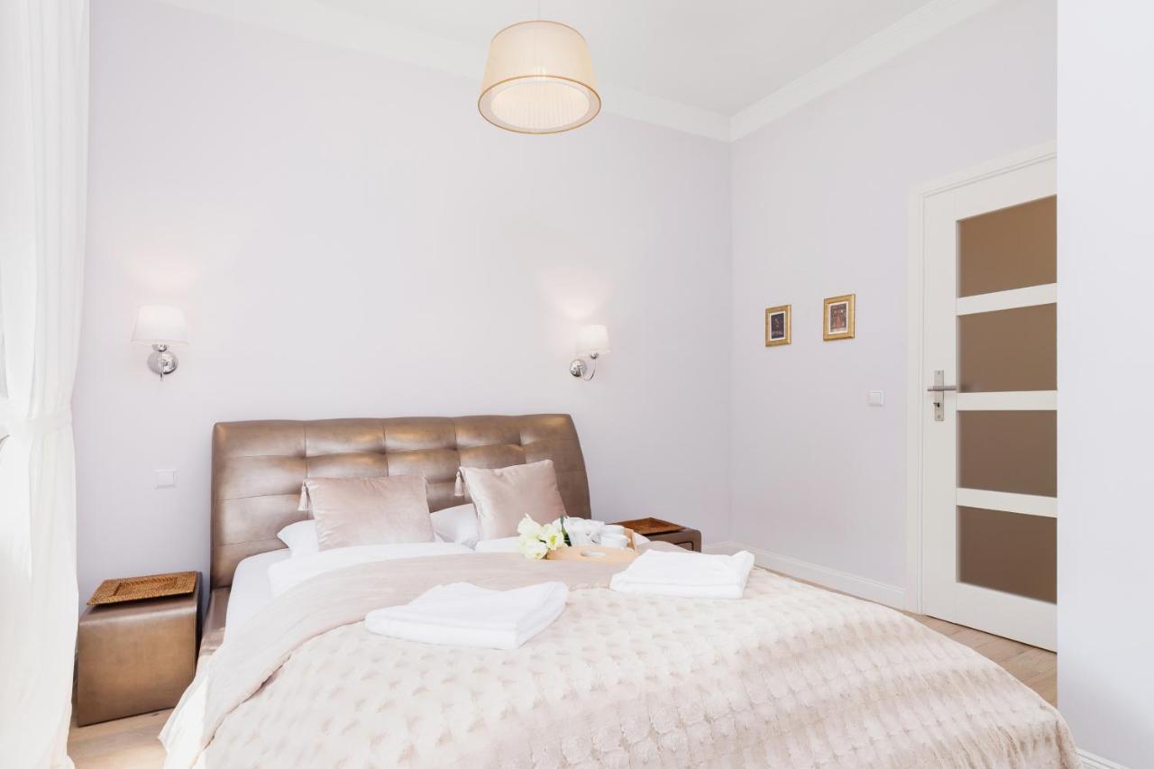 Modern Apartment Lubicz Krakow By Noclegi Renters Eksteriør billede